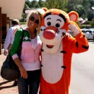 Meet your Posher, Laura